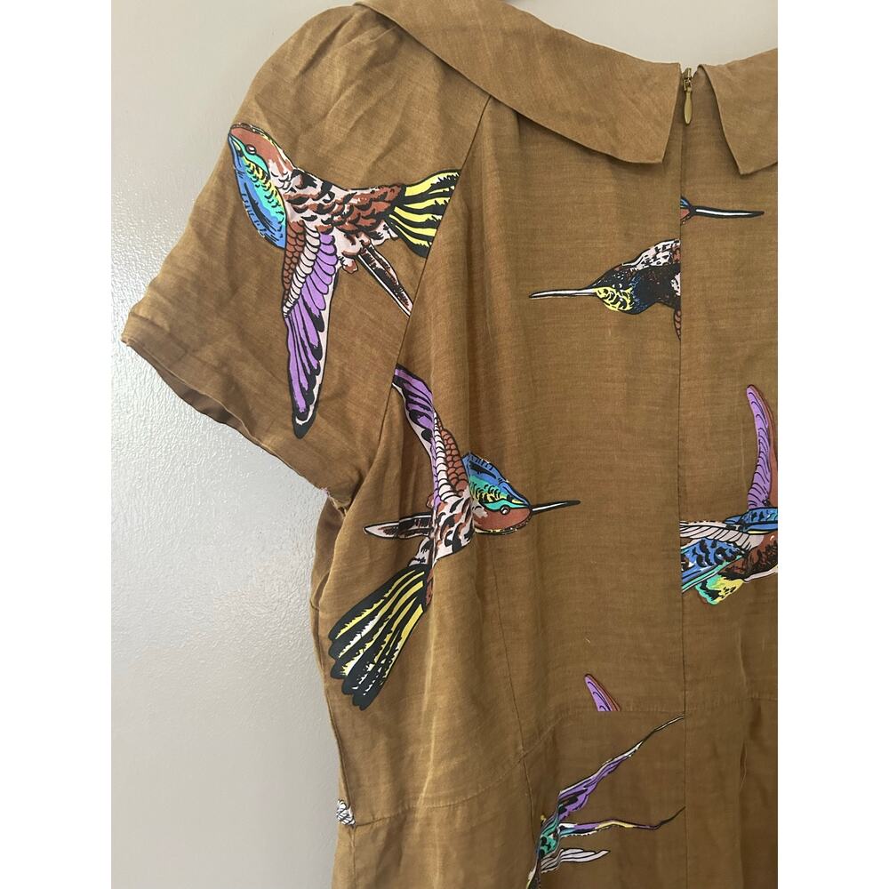 Boden Hummingbird Print Silk Blend RollCollar earthy whimsical retro elevated - Picture 7 of 16